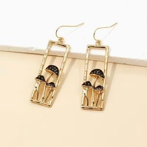 Mushroom Dangle Bohemian Earrings New Modern